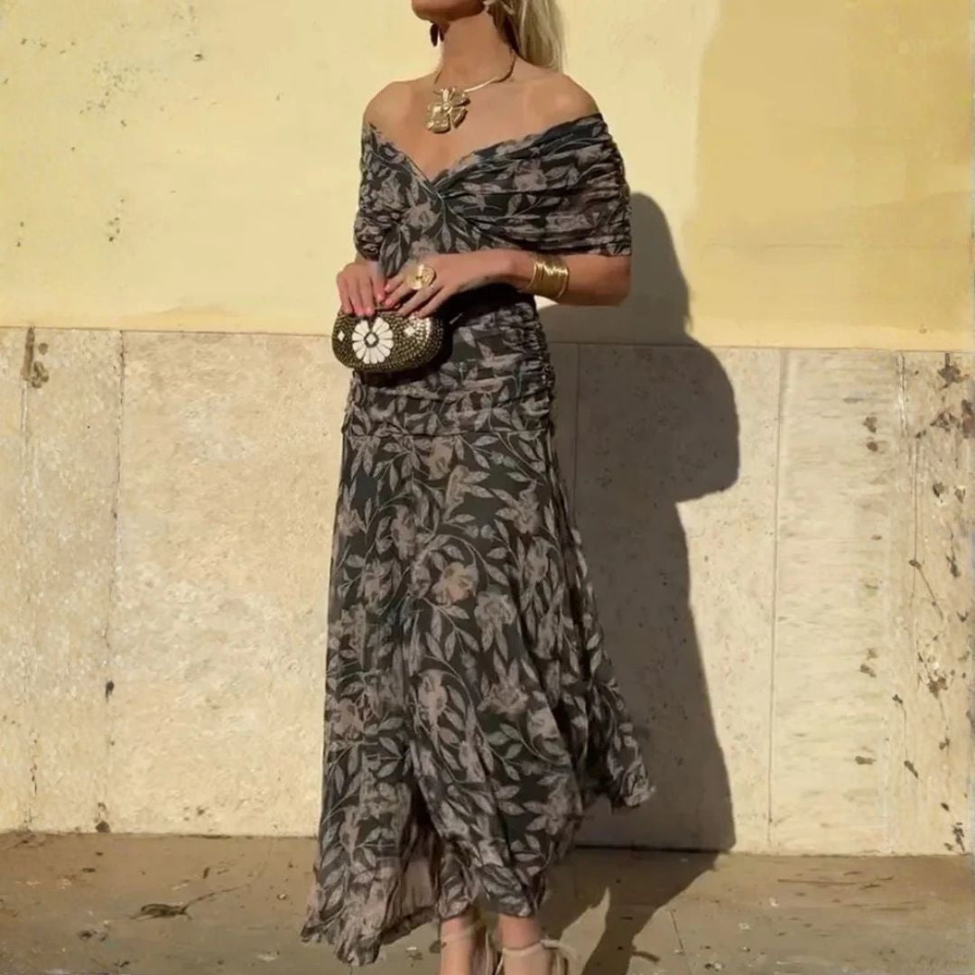 Luna - Elegant Dress With V-Neckline