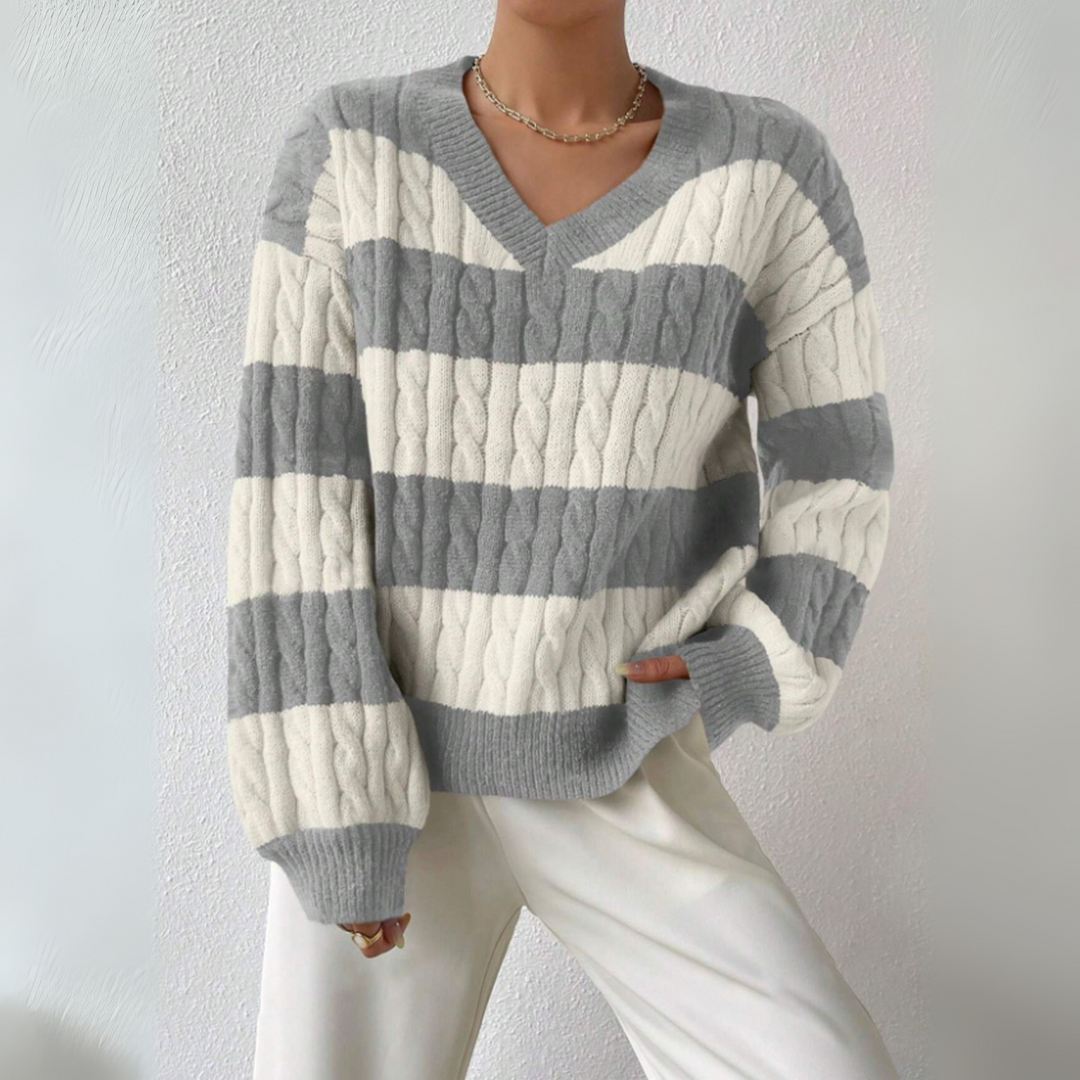 MORTA - Comfy V-Neck Long Sleeve Sweater