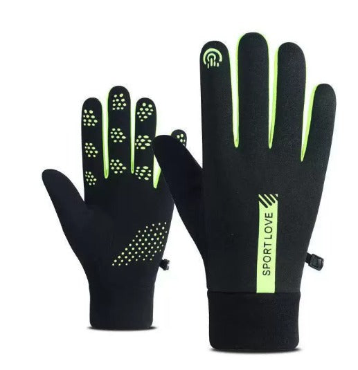 Cycling gloves for autumn and winter | Waterproof, windproof and touchscreen compatible