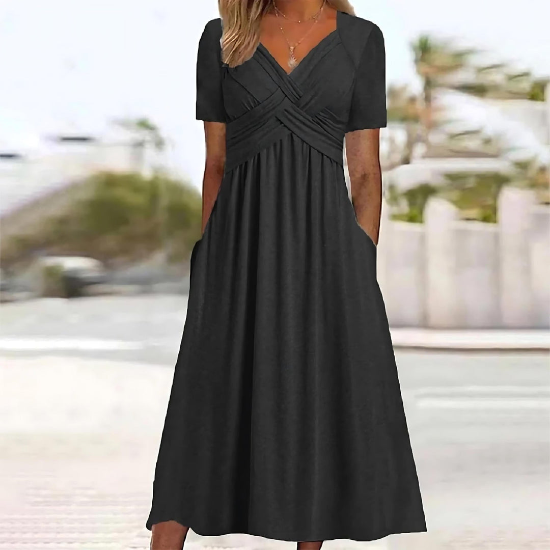 Liselot | A Midi Dress Made for Timeless Elegance