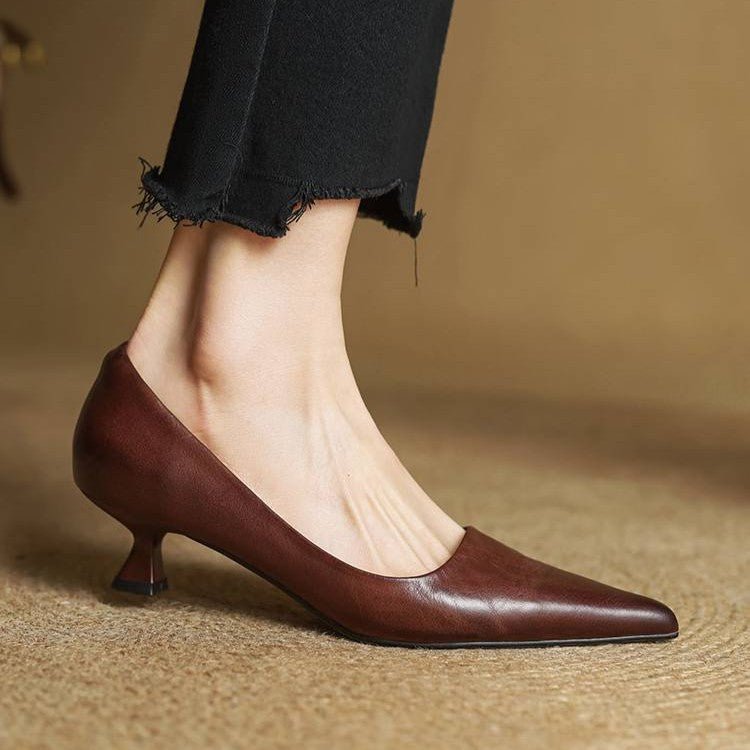 Sera Leather Heels | Top-Grain Cowhide, Elegant 4.5 cm Kitten Heel