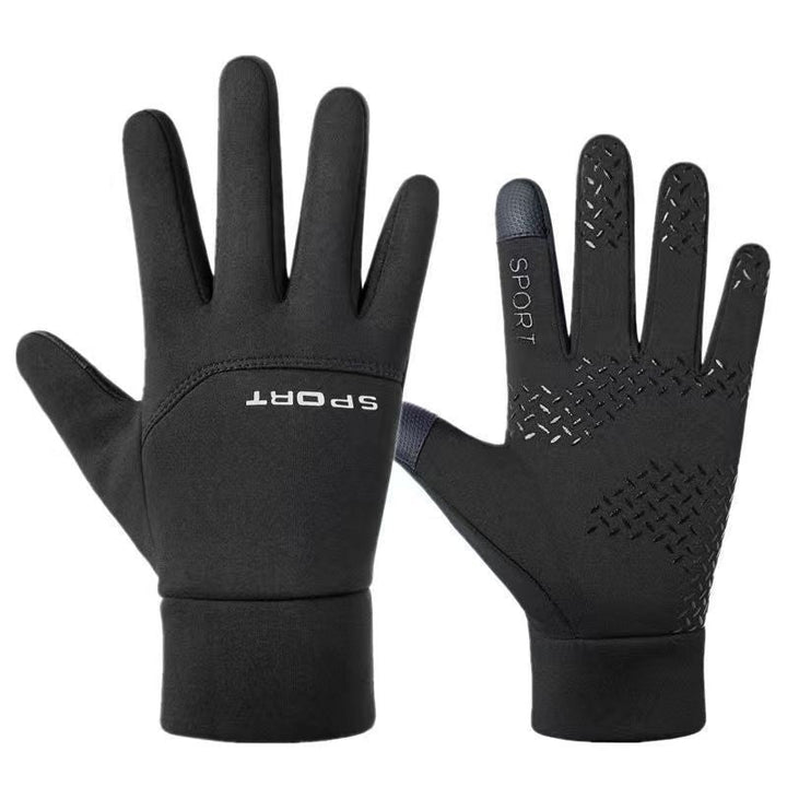 Sports gloves with enhanced grip