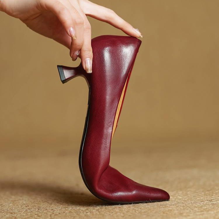 Sera Leather Heels | Top-Grain Cowhide, Elegant 4.5 cm Kitten Heel