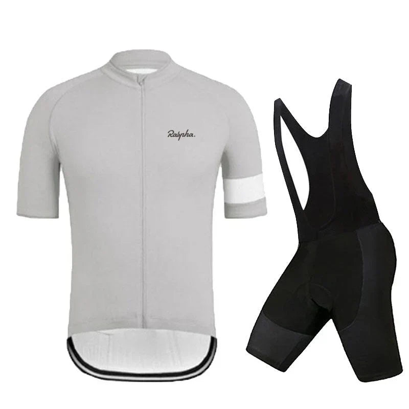 Rapha | Women's cycling clothing set – Comfort, Performance and Style