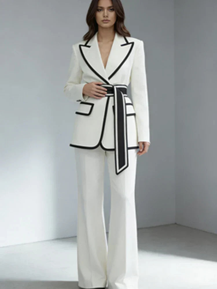Giovanna – elegant outfit for women at the office