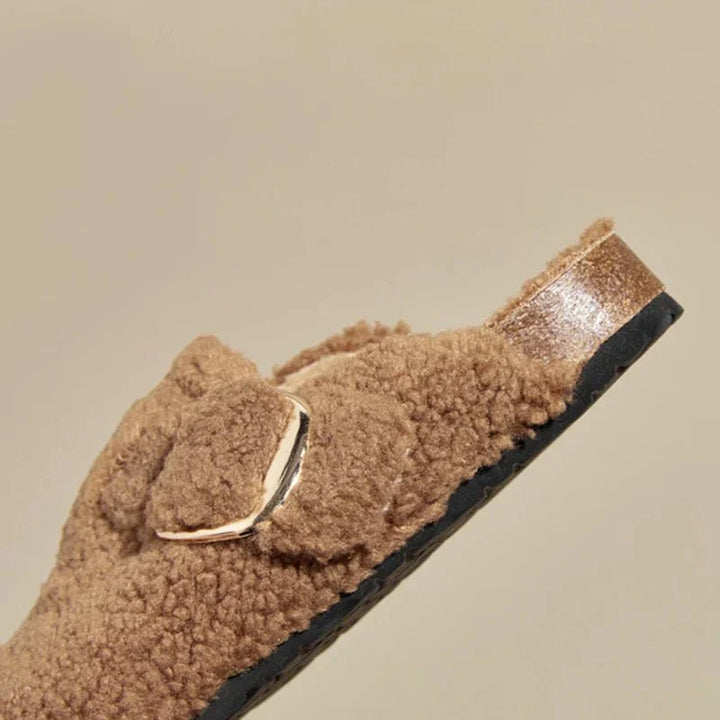 Lizzy | Wander Wool Slippers
