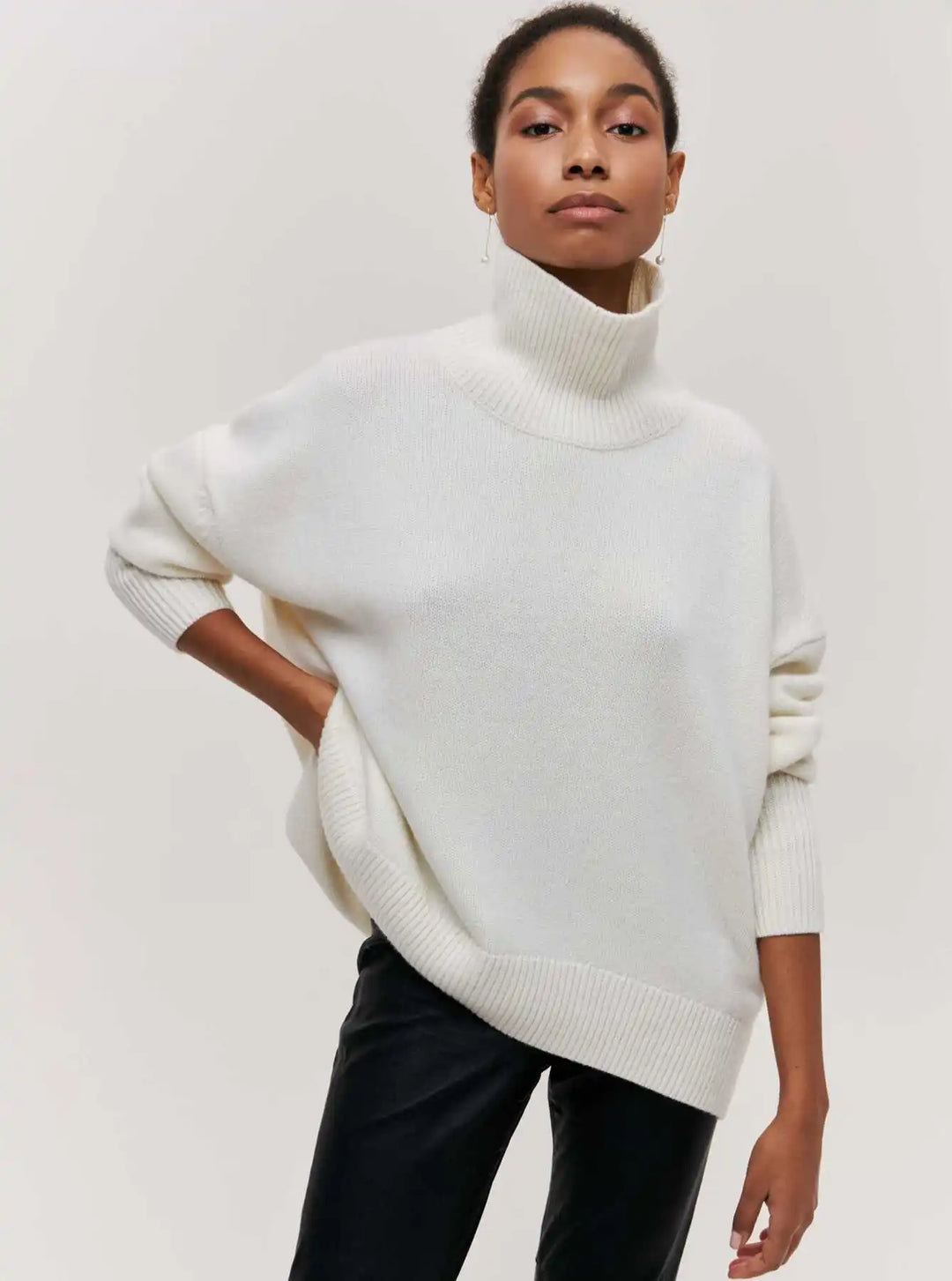 ALYSSA - Elegant Turtleneck Sweater