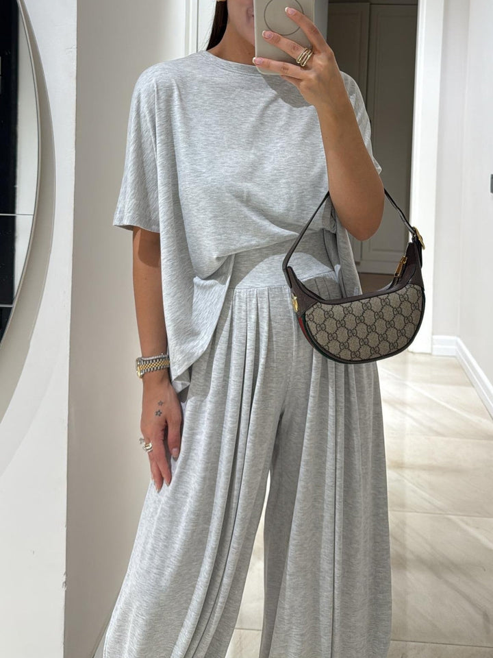 Melana – relaxed outfit