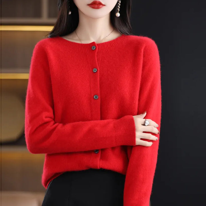 ELEANOR - Soft Button-Up Cardigan