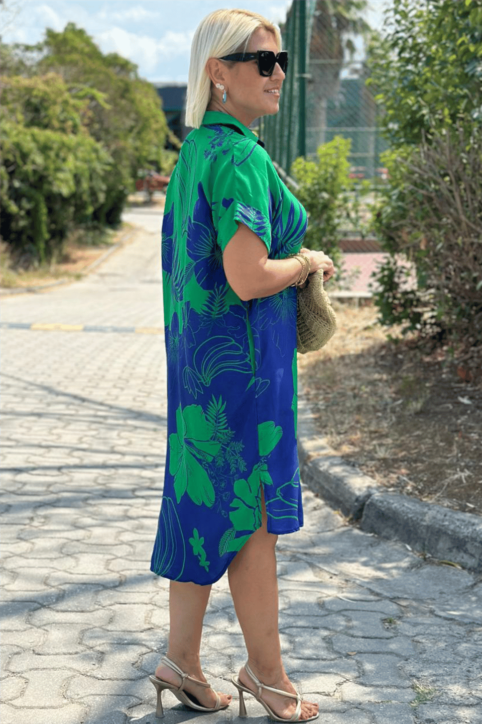 Elara™ |  Bold Floral Midi Shirt Dress